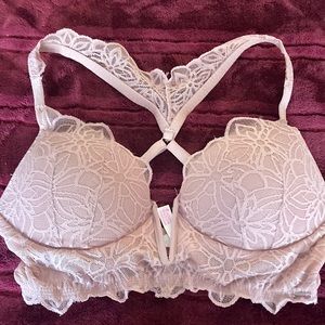 Pink date push-up pigeonnant rendez-vous 34d color mauve